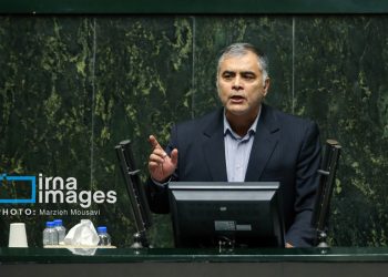 وزیر نفت: تولید گاز و فرآورده های اصلی افزایش یافته است