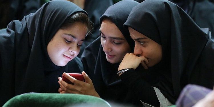 ارتباط موثر با نسل زد