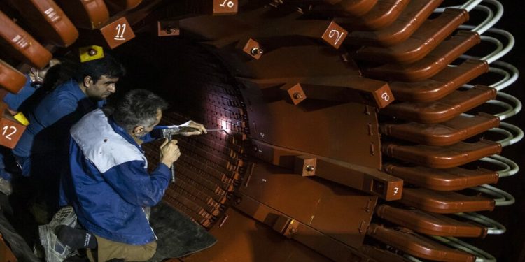 ۴۰ هزار مگاوات تعمیرات نیروگاههای حرارتی انجام شد